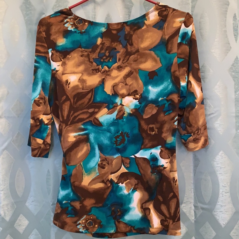 GNW Women’s top size medium, pullover 3/4 sleeve - Picture 4 of 4
